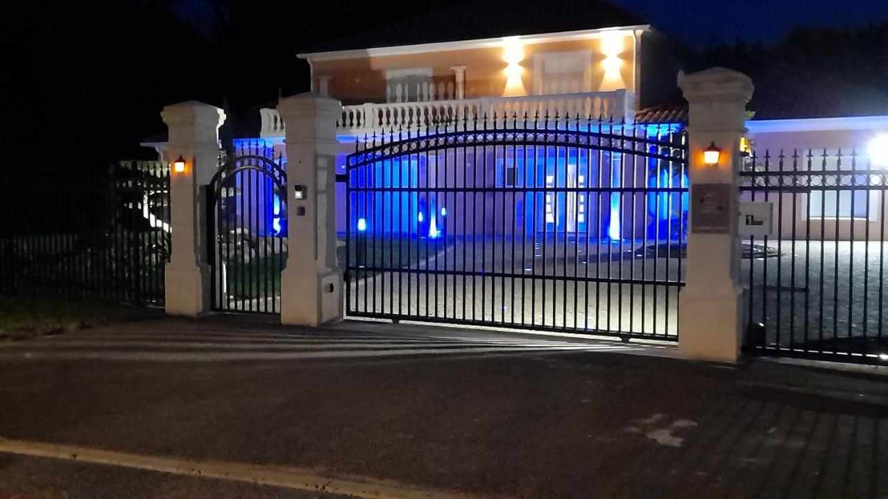 Villa Des Chenes-Adult Only Сен-Дулшар Экстерьер фото